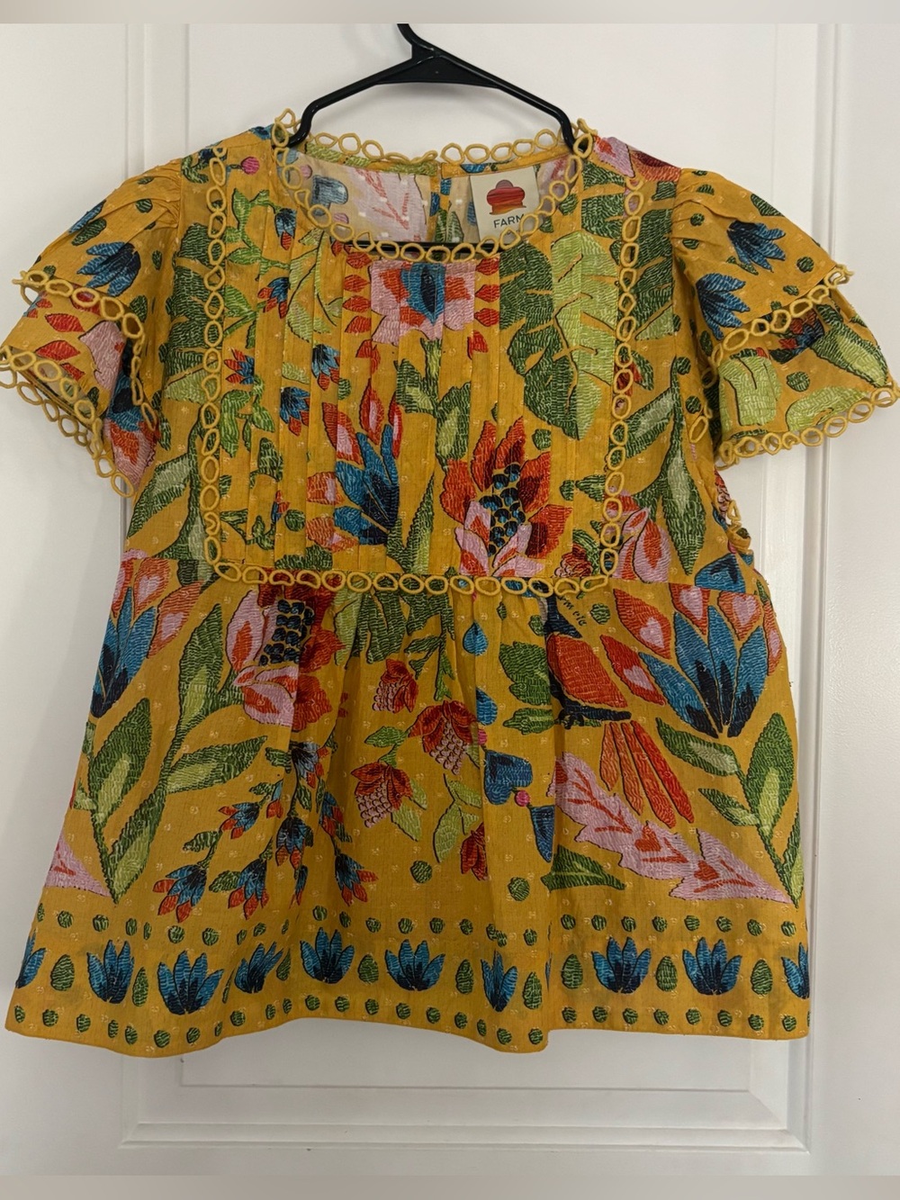 Farm Rio Summer Garden blouse Small yellow floral print tiered sleeves